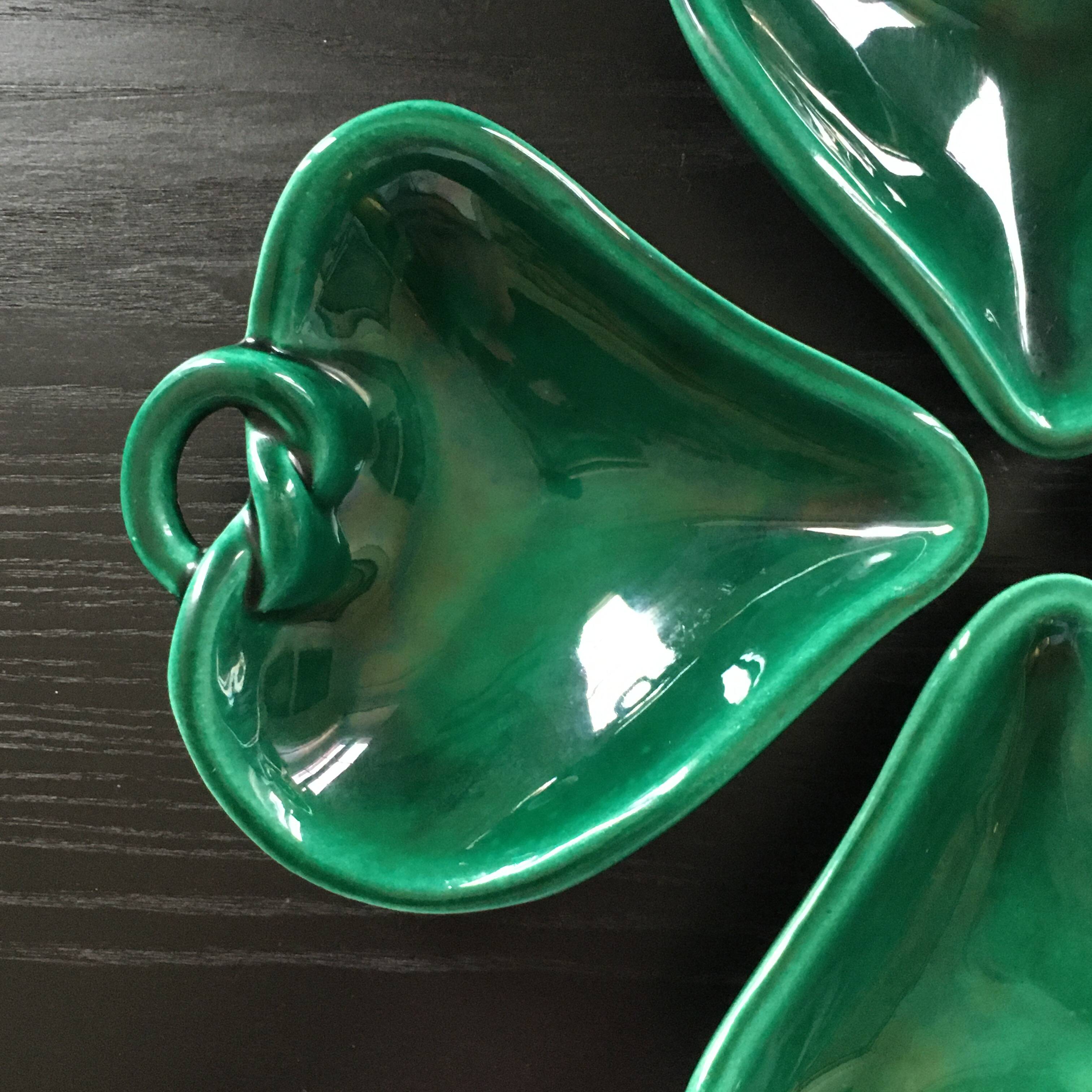 Set of 4 green cups