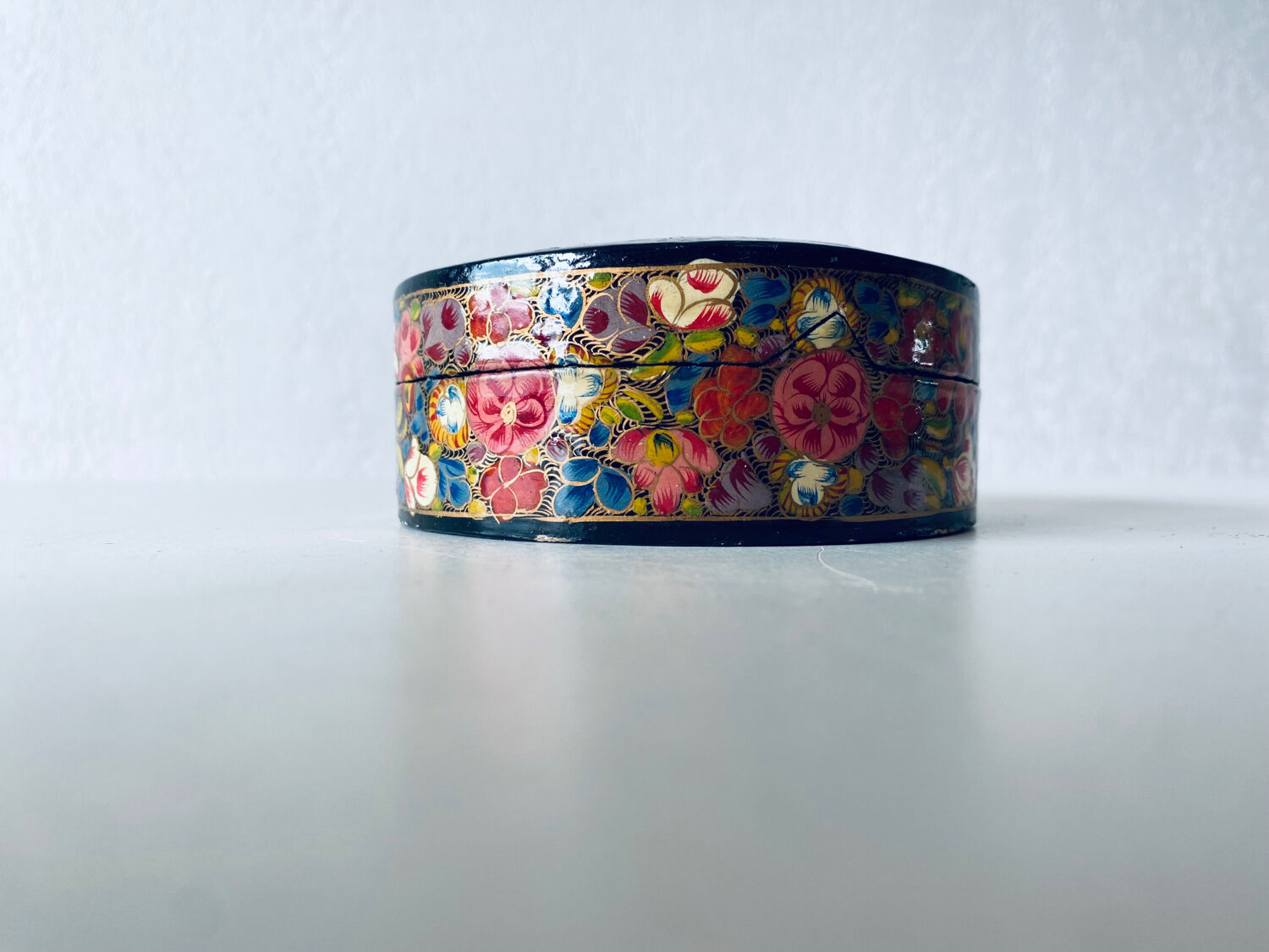 Indian papier-mâché box