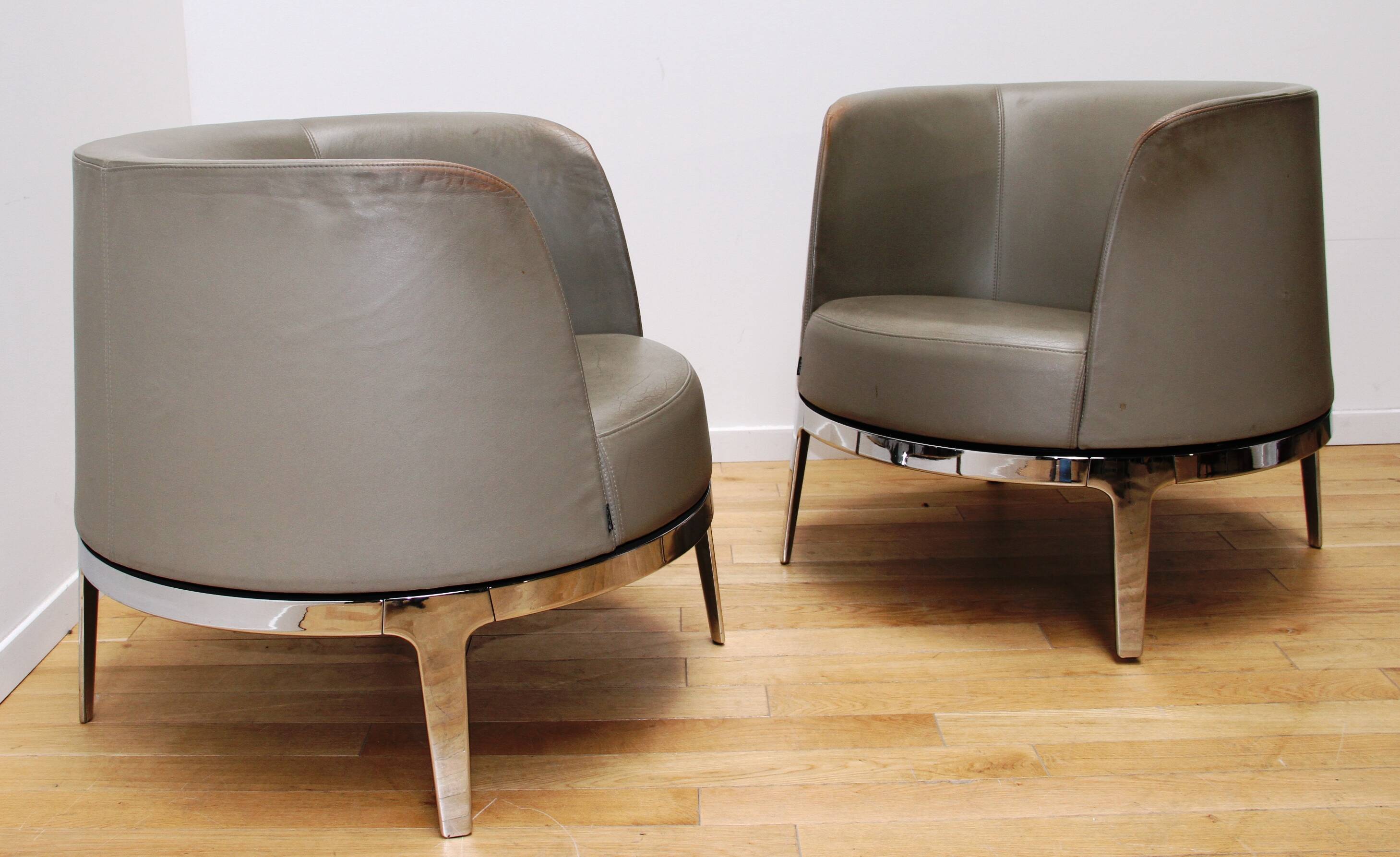 Omni Armchair, Materia