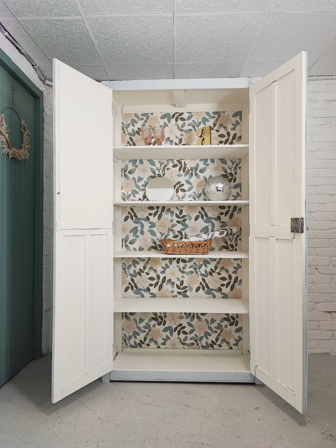 Parisian wardrobe with mirror