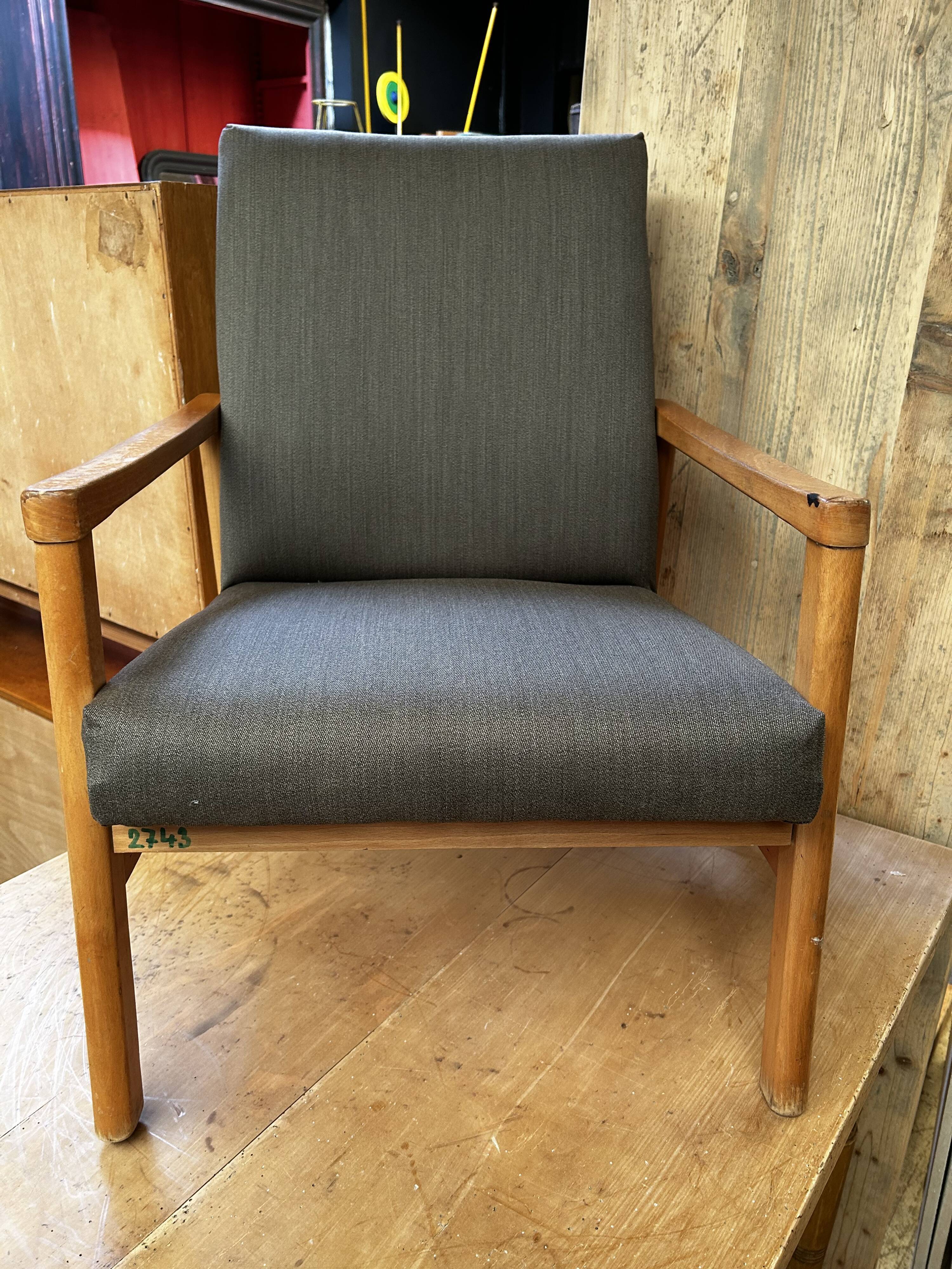 Paire de fauteuils vintage