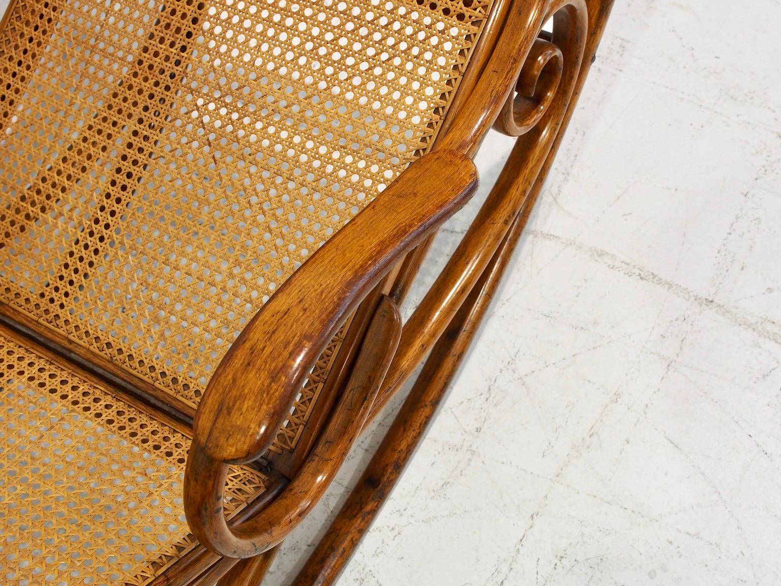 Thonet rocking chair, model 7500