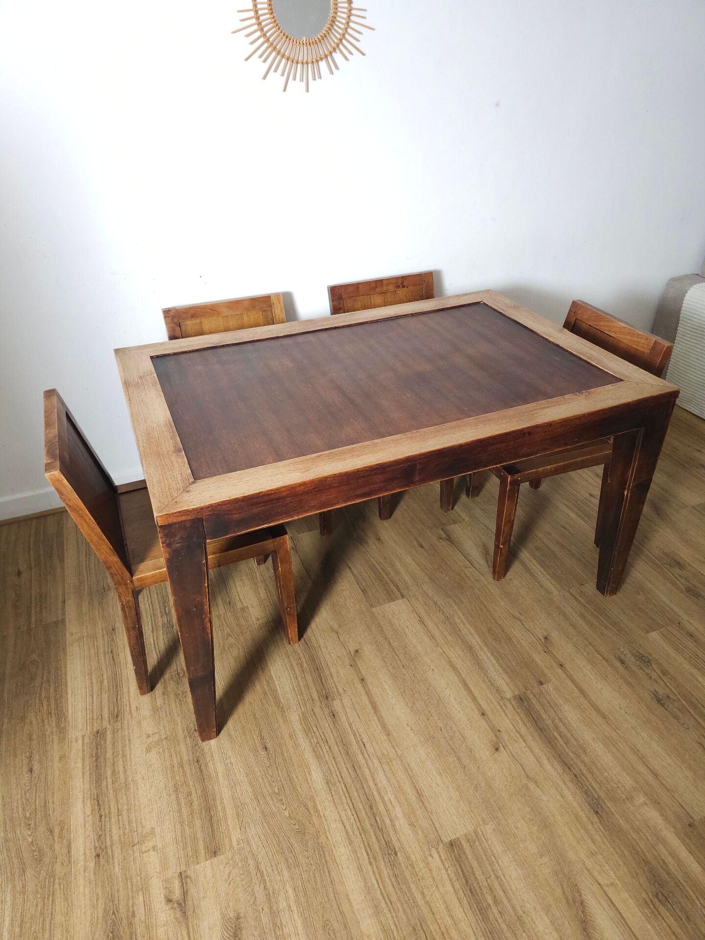 Rustic-Chic vintage design table