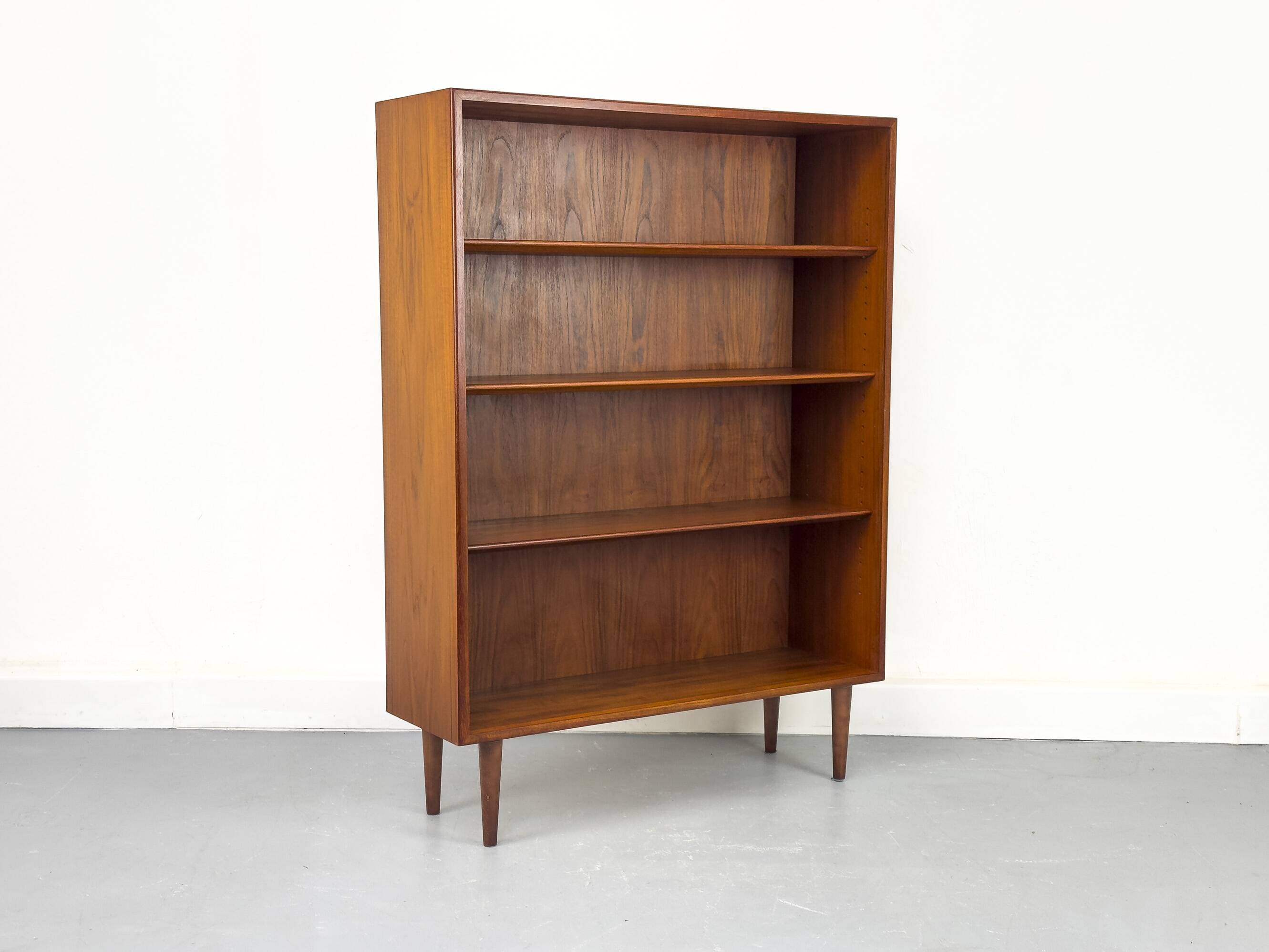 Danish Teak Bookcase by Børge Mogensen for Søborg, 1960s