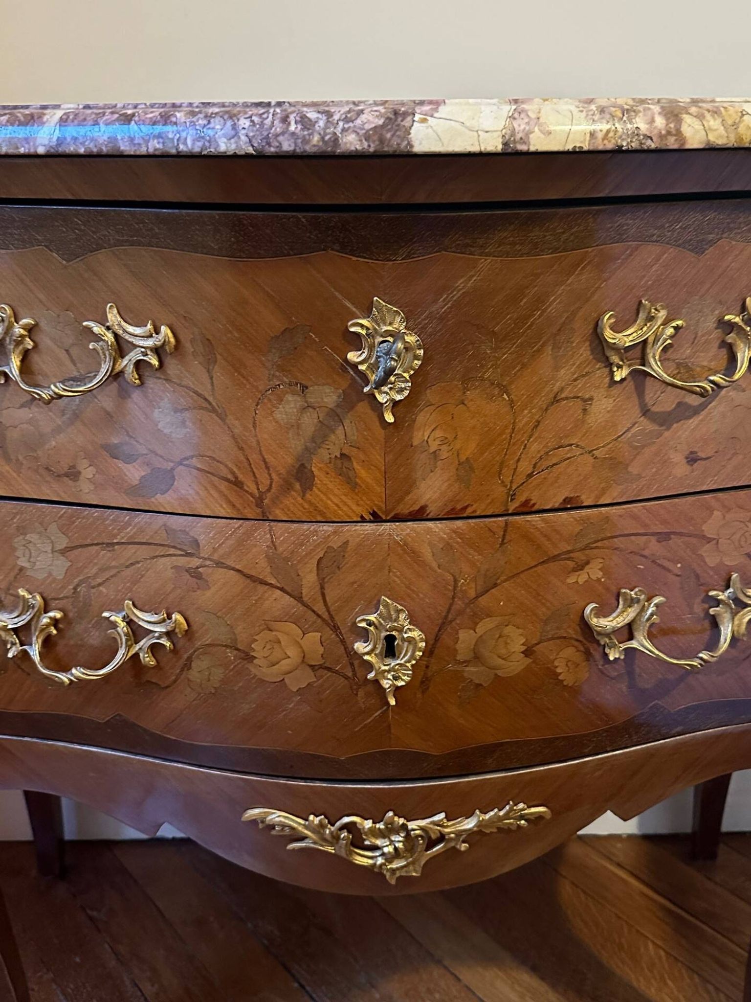 Louis XV style chest of drawers from the Louis Philippe period