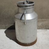 Pot a milk large model iron base
