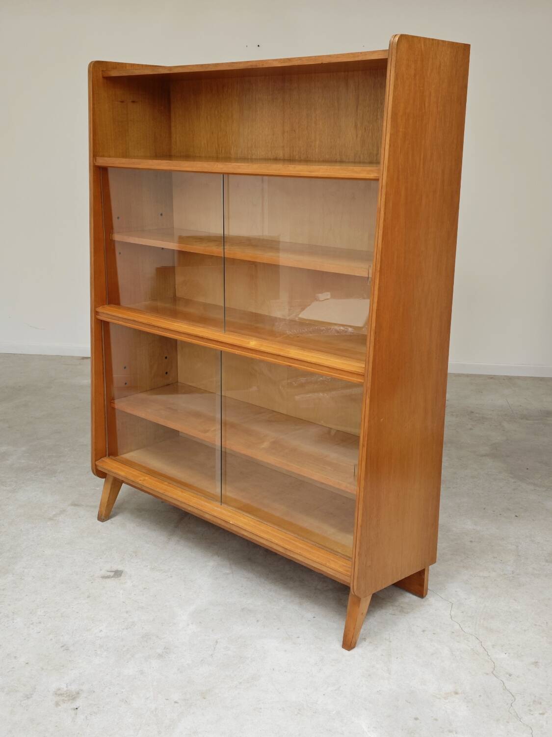 Bookcase / Showcase by Frantisek Jirak for Tatra Pravenec 1960