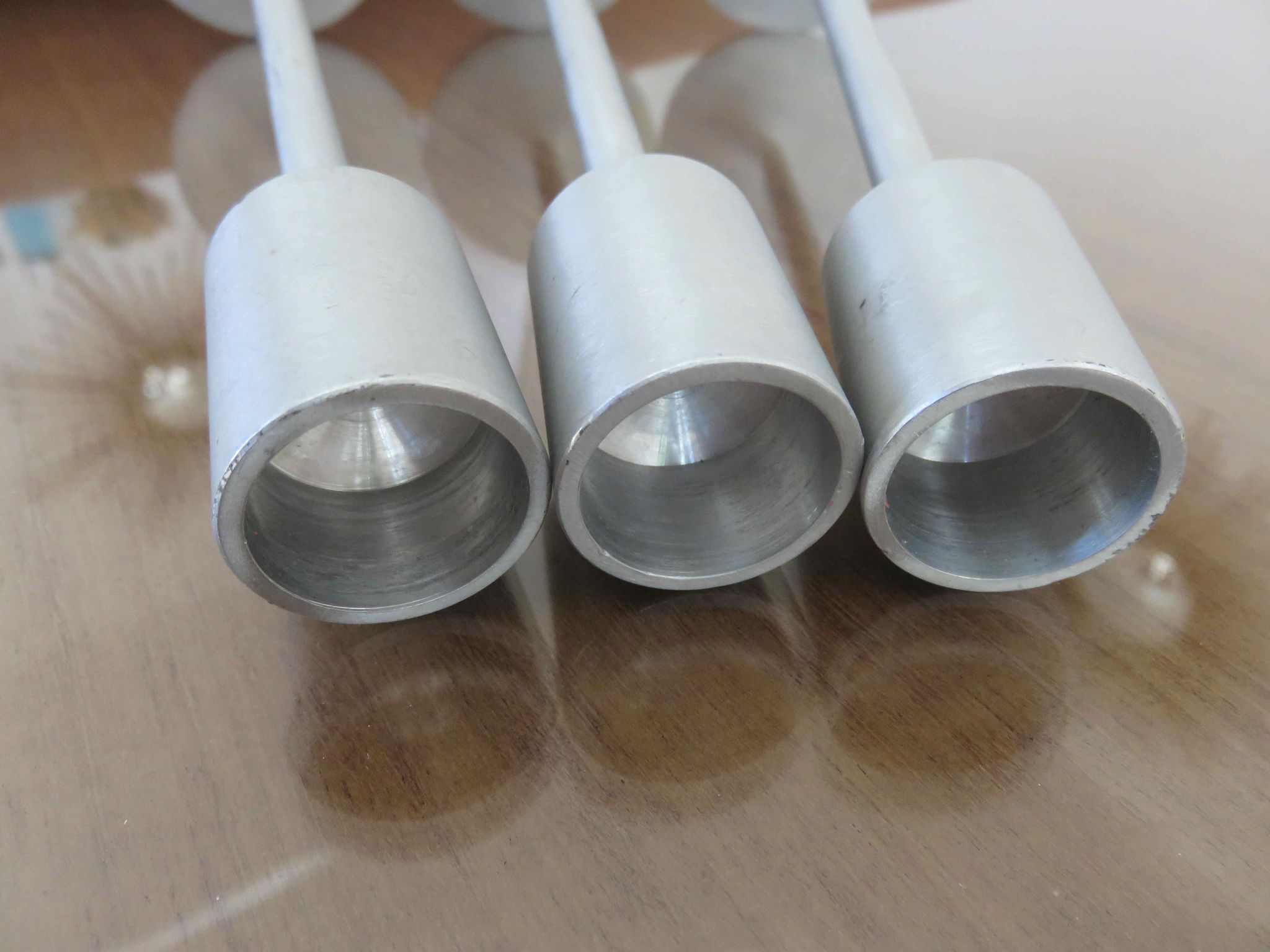 Series of 3 Scandinavian candle holders, minimalist, in 70s aluminum