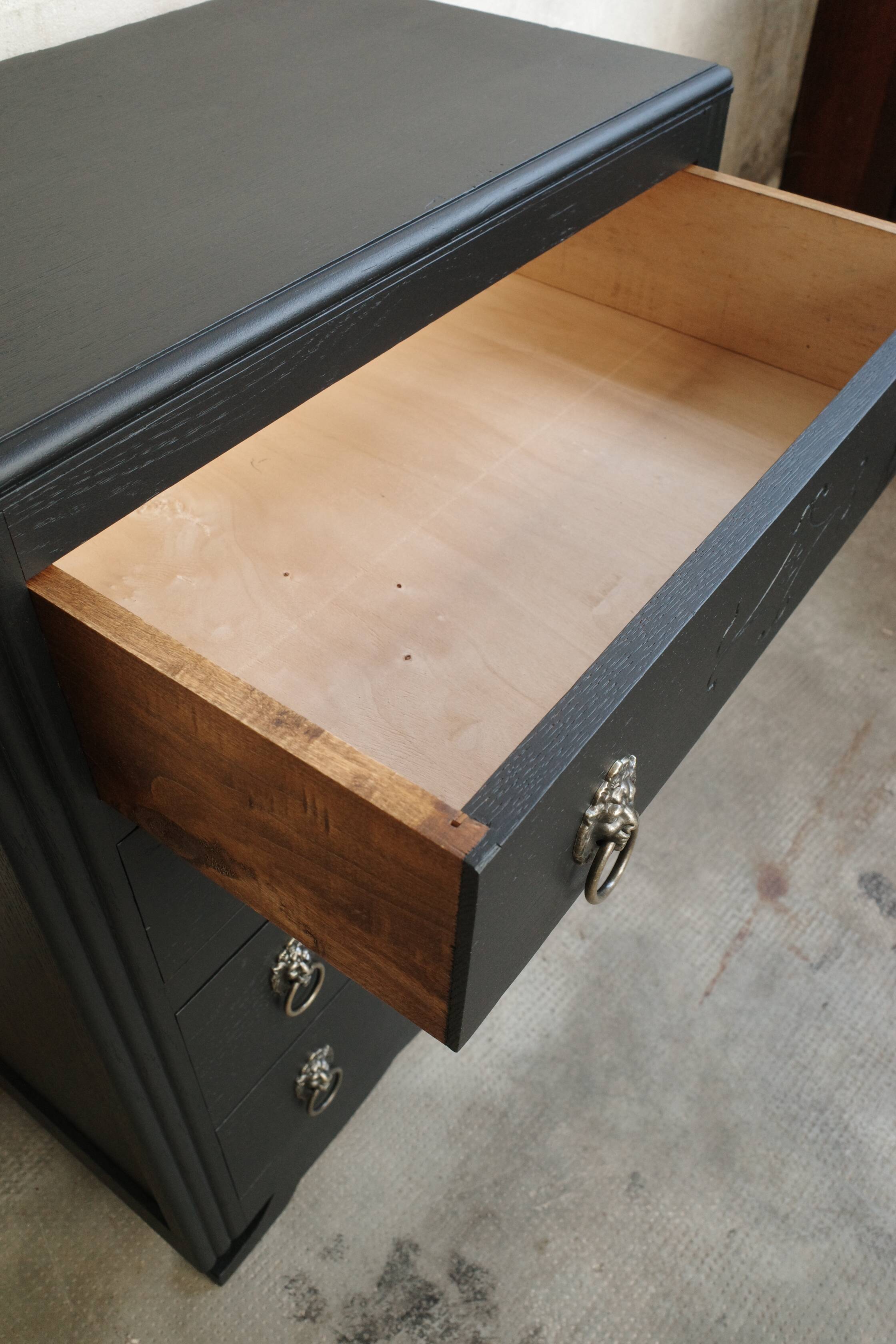 Vintage Art Deco chest of drawers