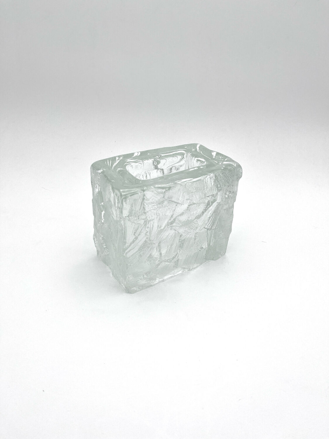 Brutalist vase "Demant" Göte Augustsson - Ruda Glasbruk - Sweden 1960