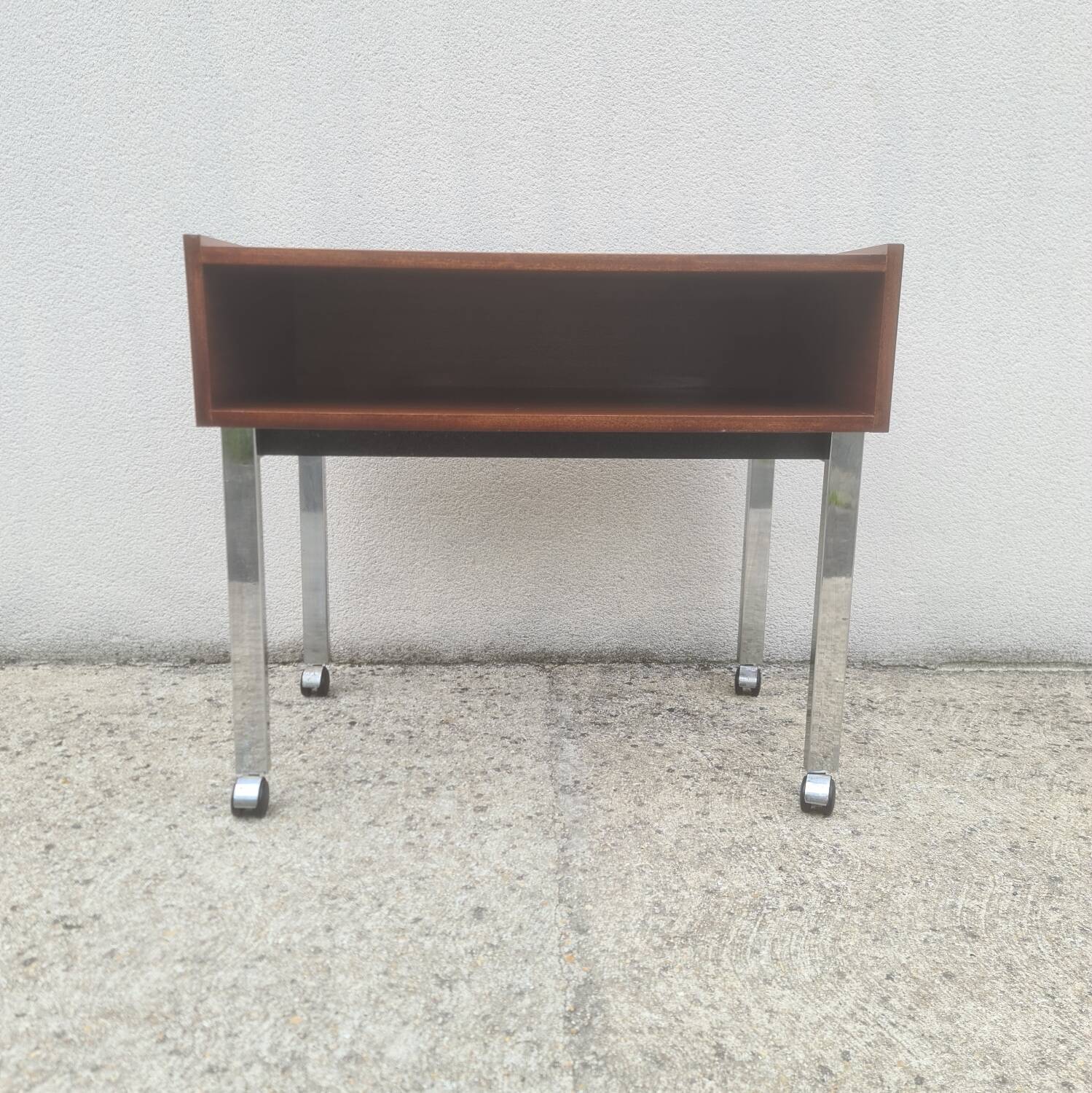 Meuble Hi-fi, desserte, d'appoint sur roulettes, teck vintage 1960