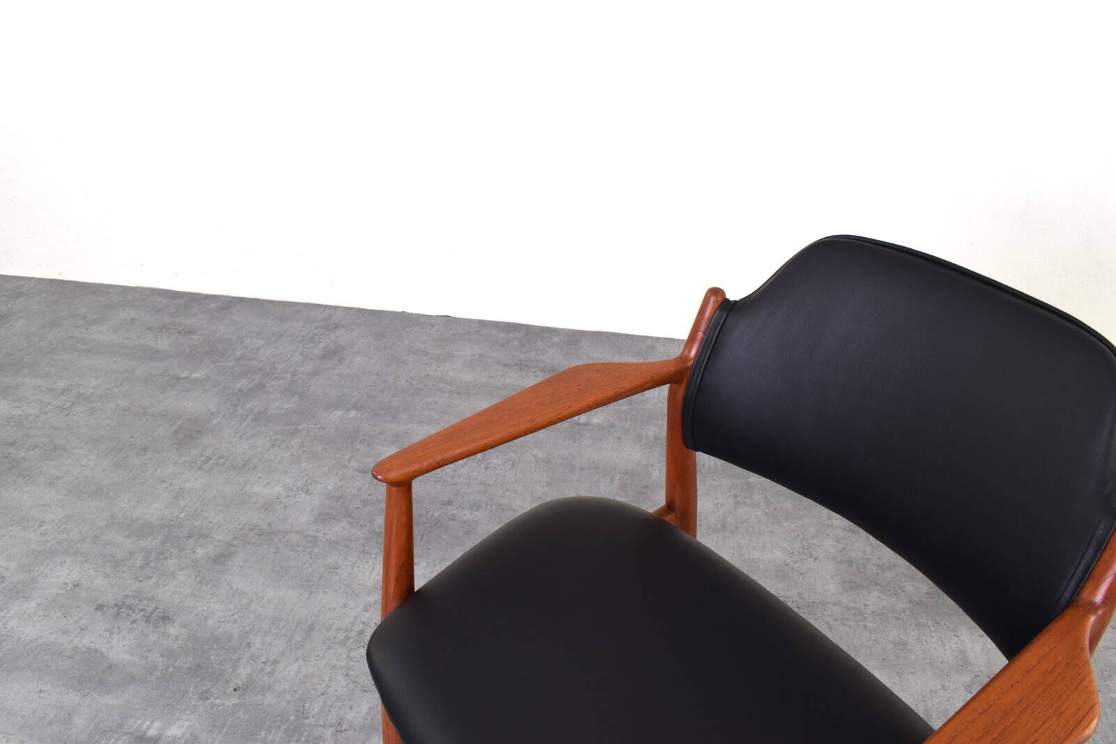 Mid-Century Danish Teak Chairs Model 62a by Arne Vodder for Sibast, 1960s.