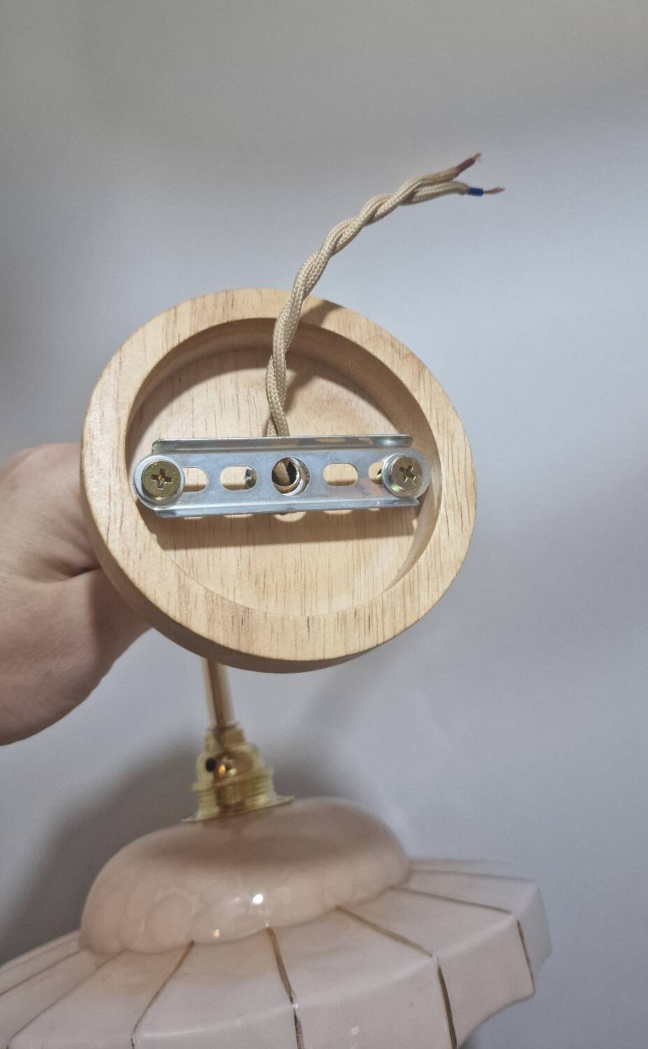 Art Deco wall lamp in marbled pink Clichy glass