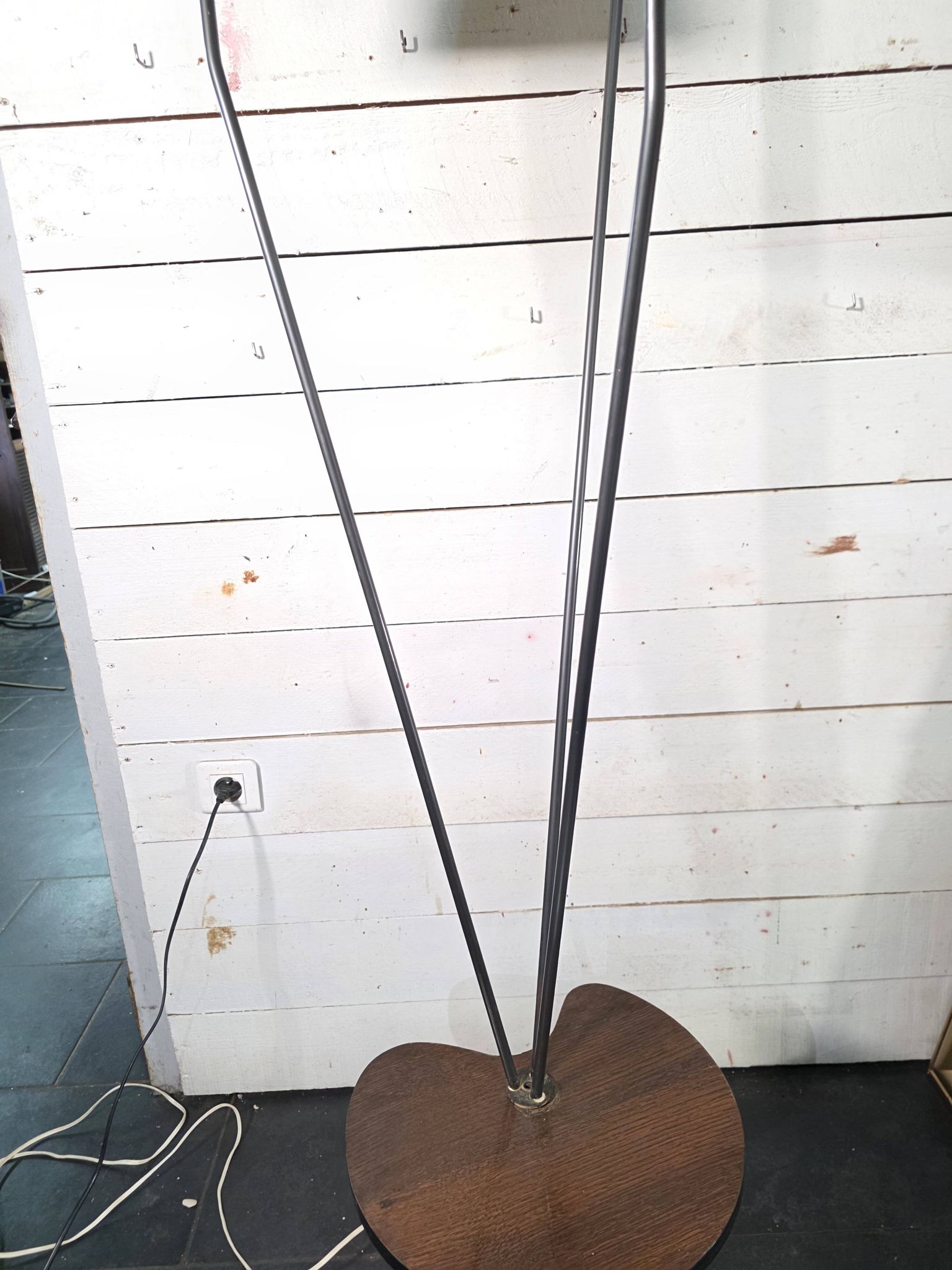 1950s/60s tripod floor lamp with 3 lights.