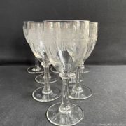 8 guilloché footed glasses – Art Nouveau