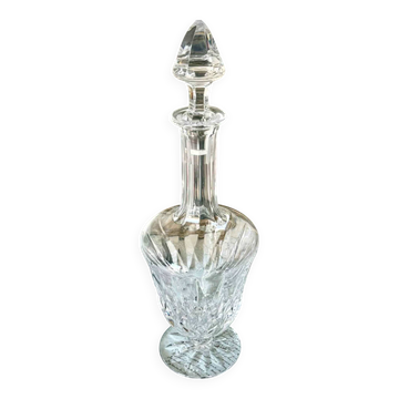 Crystal carafe from Saint-Louis – elegant size