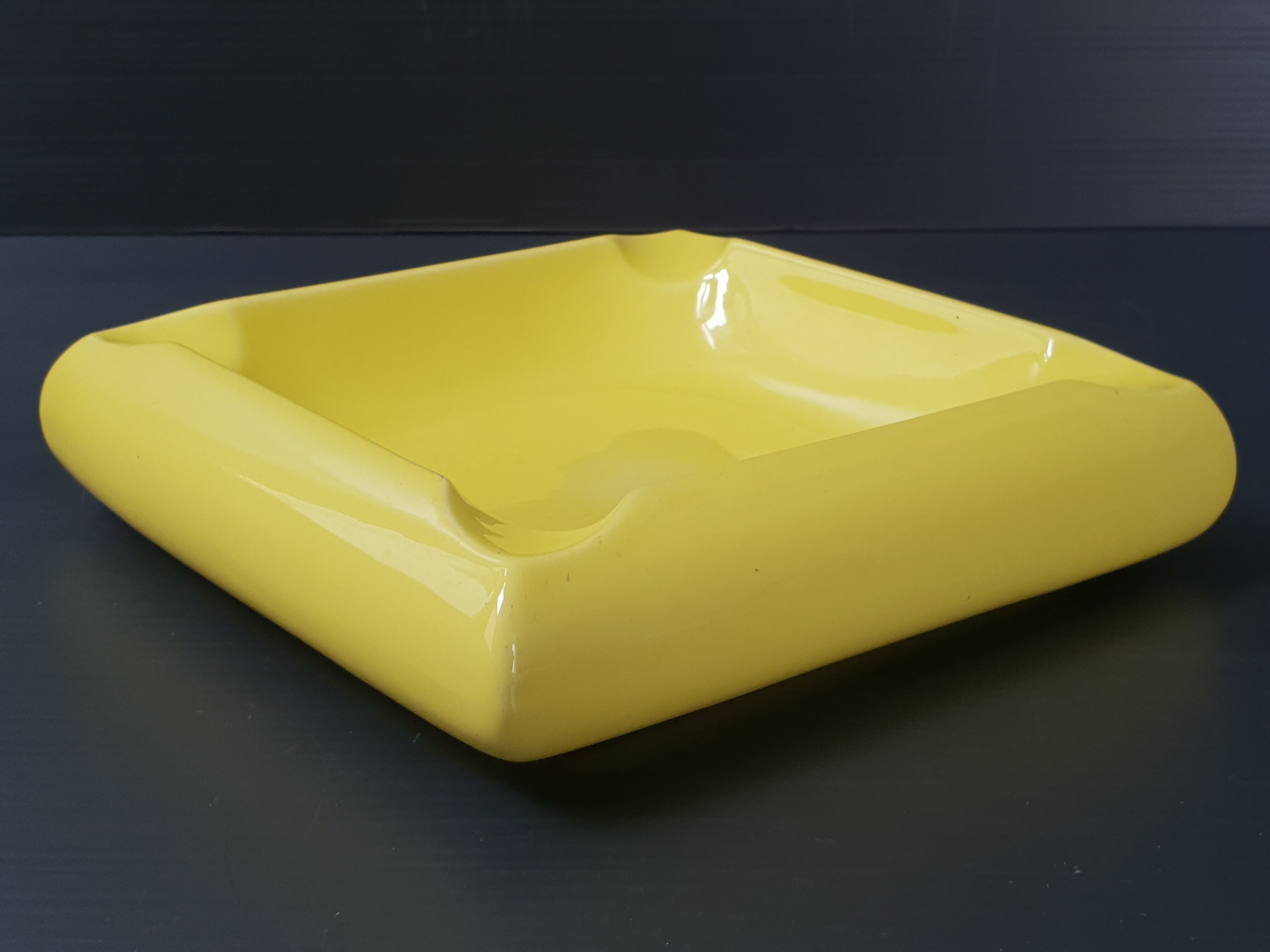 Vintage ashtray Gien 1960