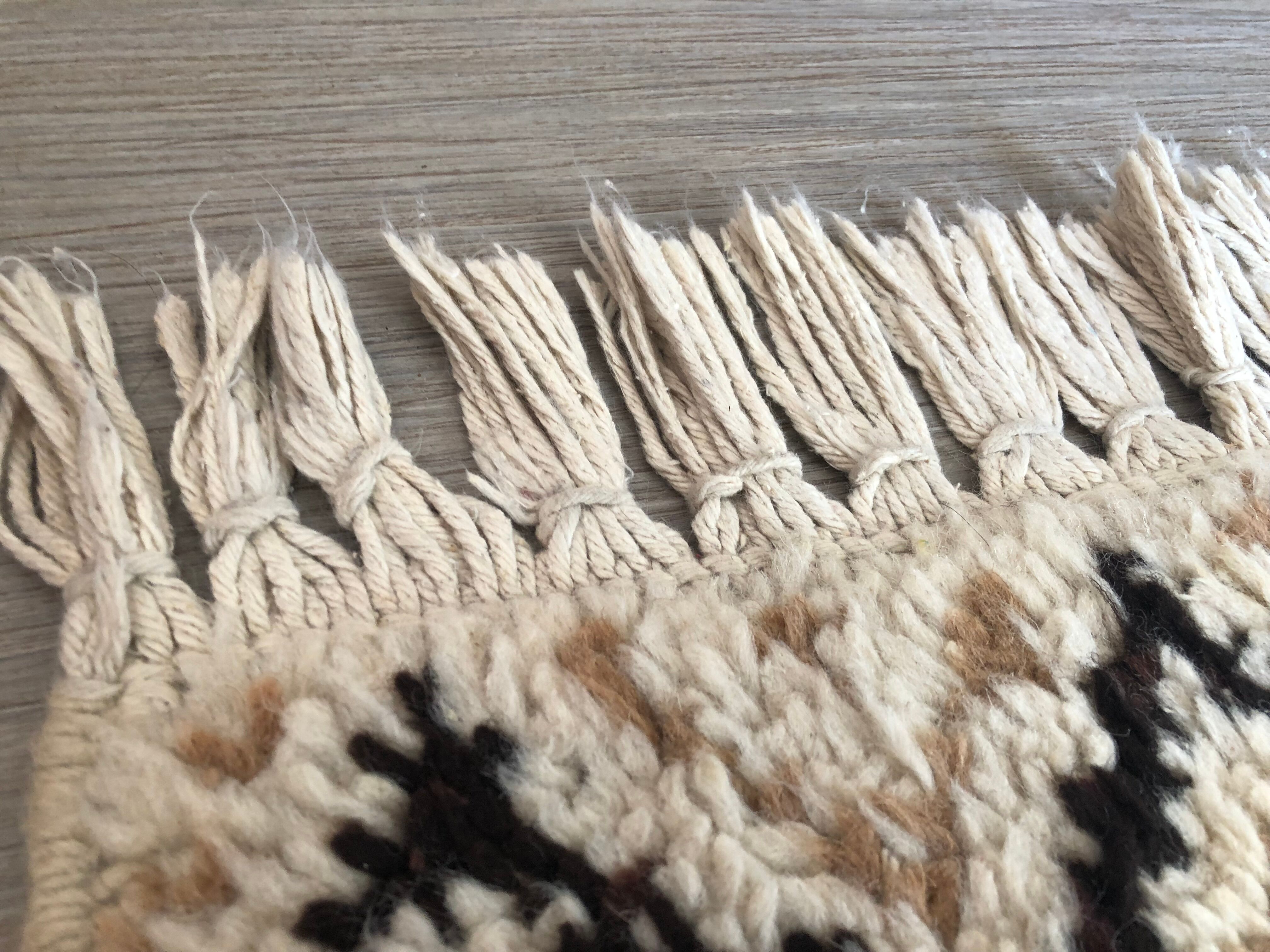 Berber carpet 190 x 120 cm