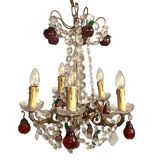 Lustre en bronze doré, pendeloques cristal et pampilles de verre coloré en forme de fruits, fin XIXe