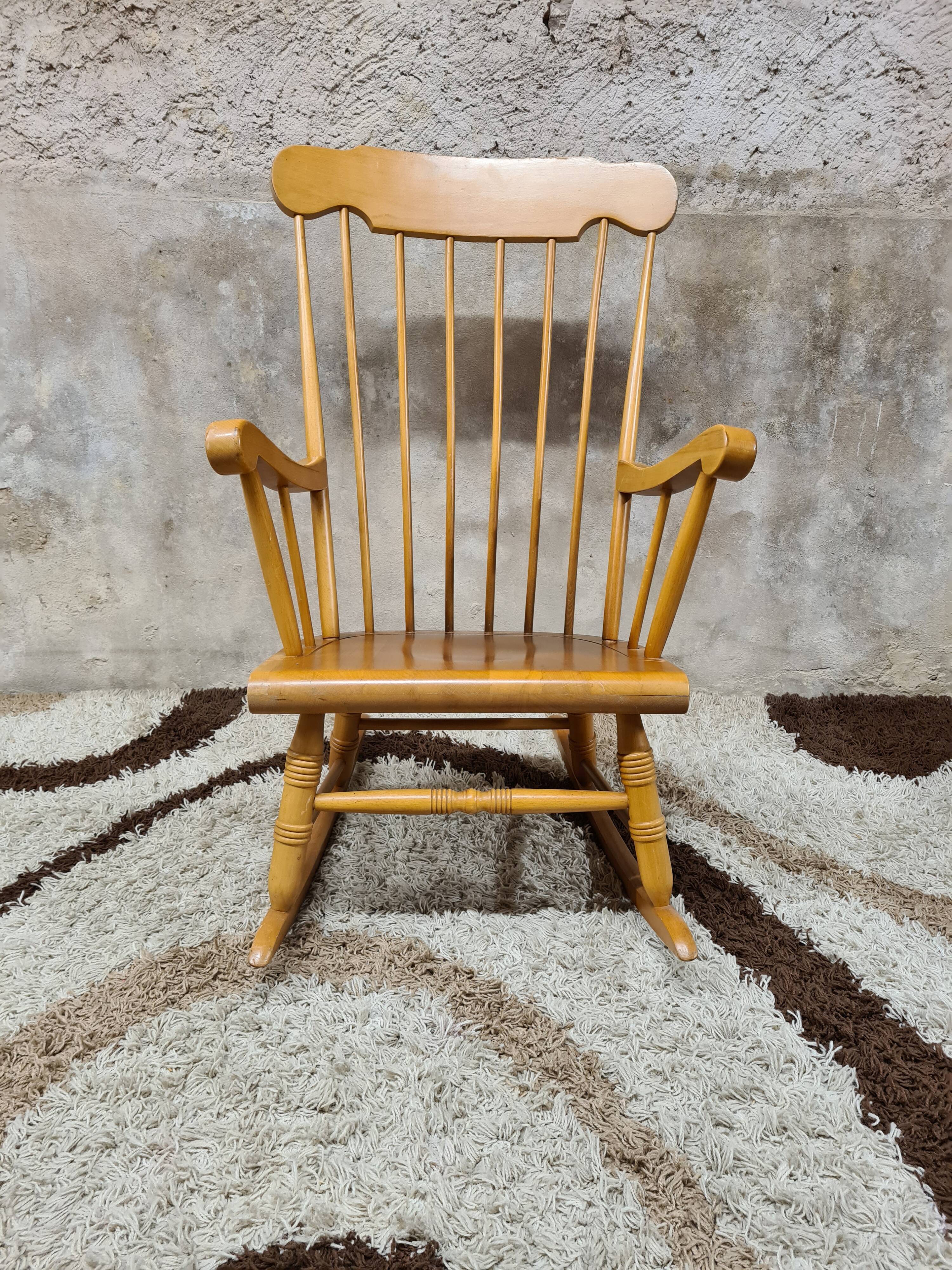 Rocking-chair scandinave 1970 vintage
