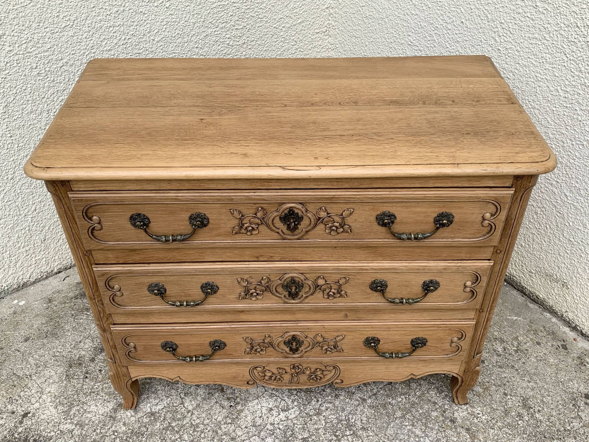 Louis XV style chest of drawers, solid raw oak, 1920.