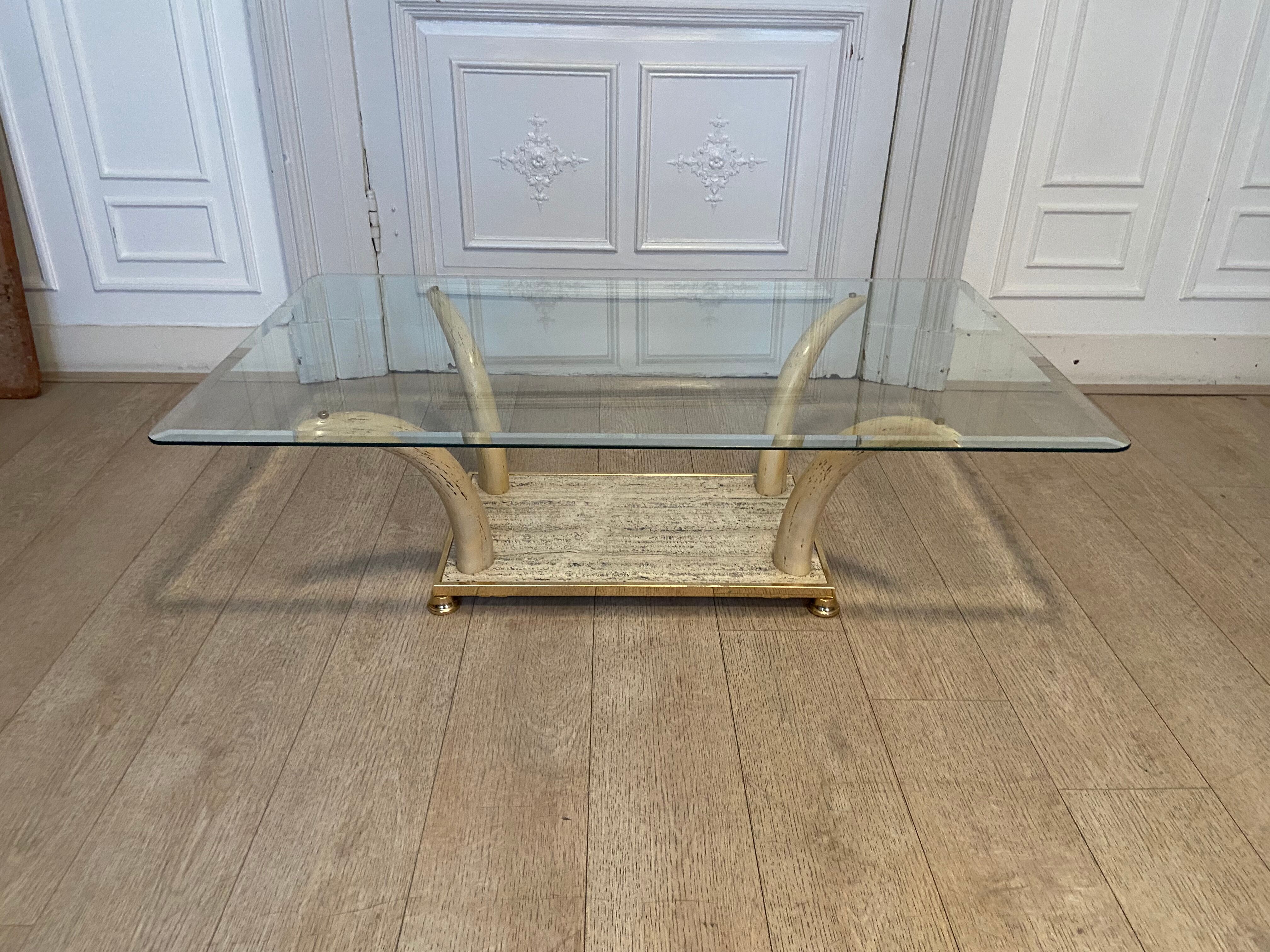 Table basse fausse défense d’éléphant, 1970s