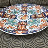 Large Imari dish 45 cm in diameter, Japanese porcelain