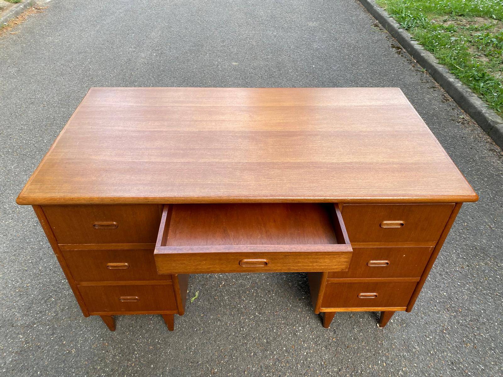 Scandinavian teak desk 1970 Denmark