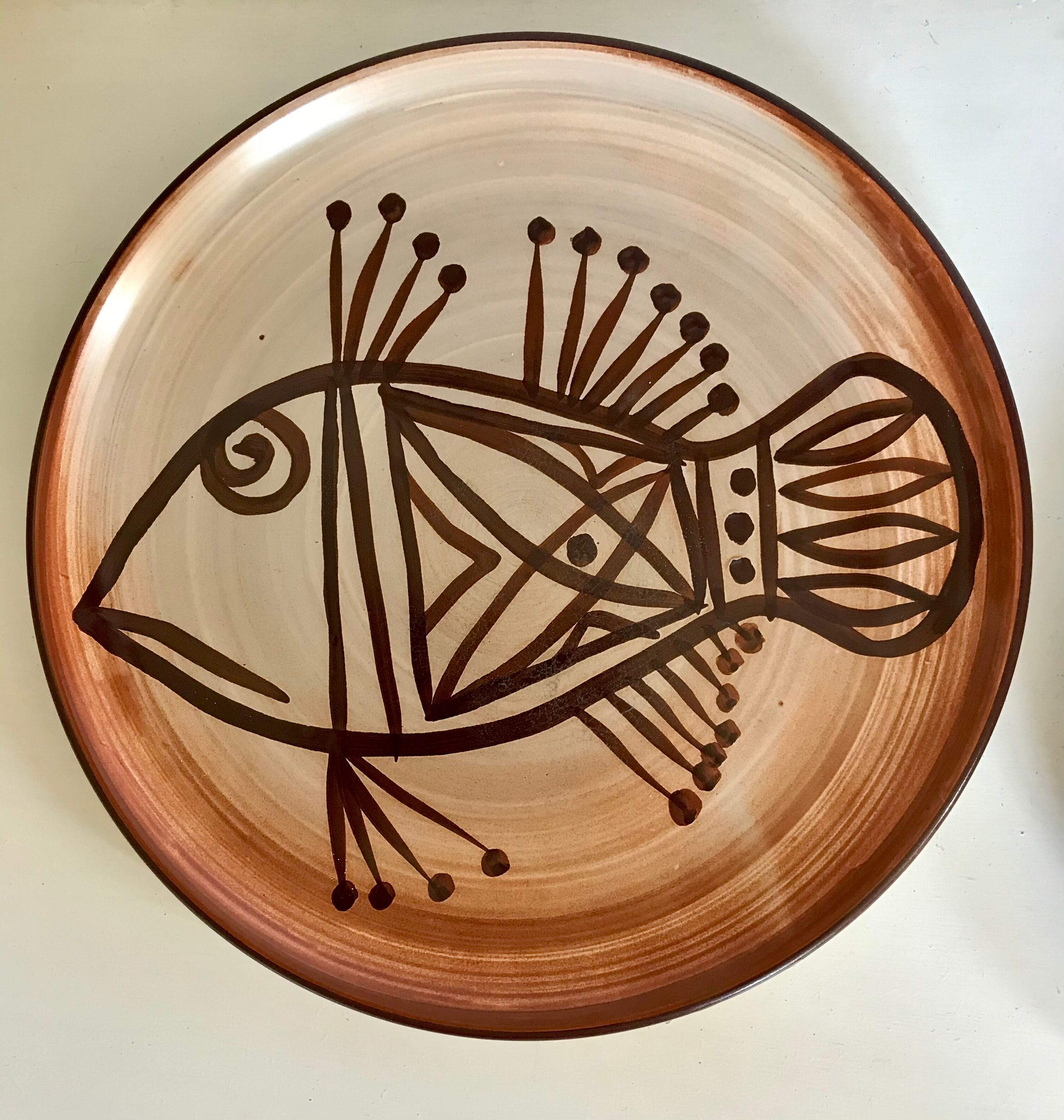 6 assiettes en grès Vallauris vintage