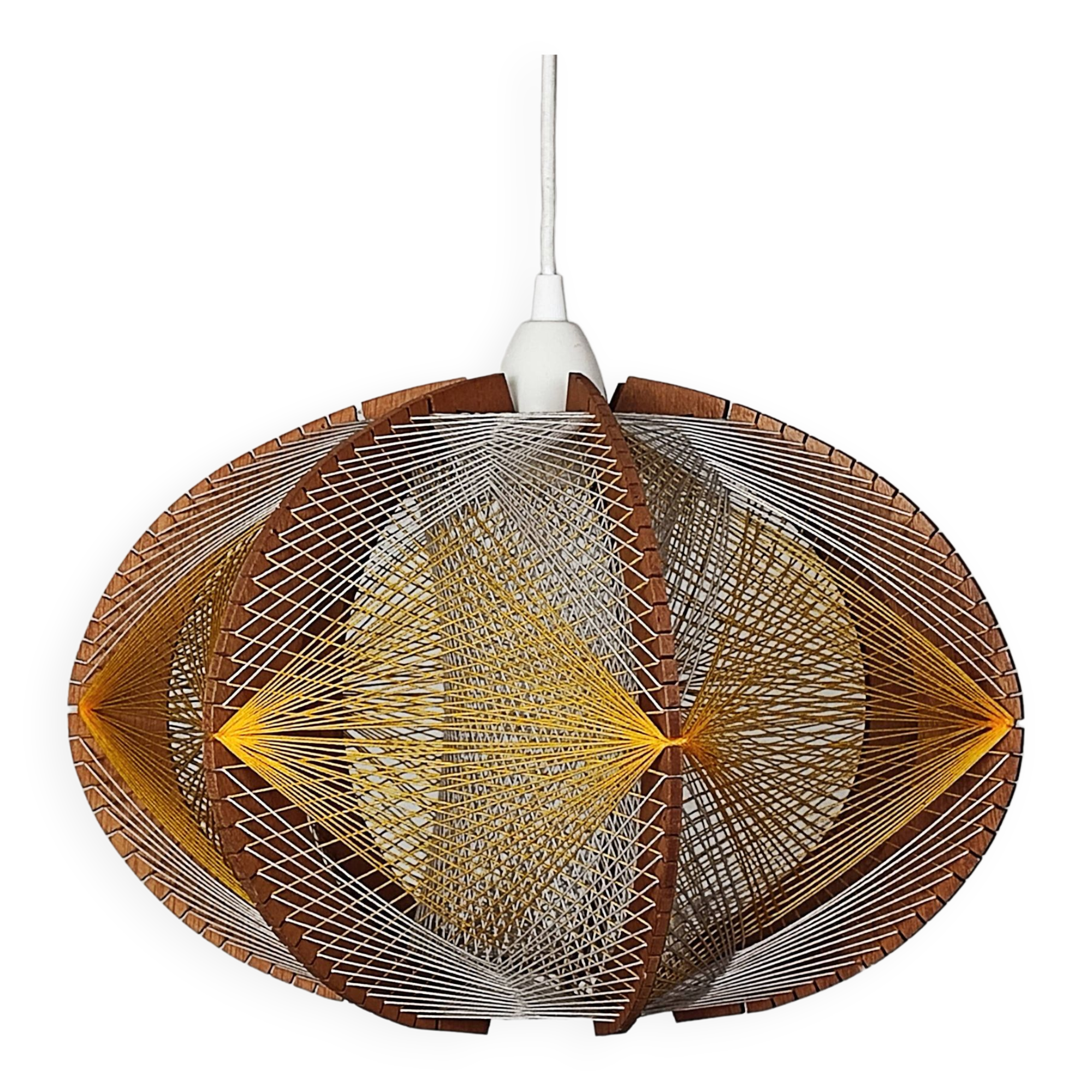 Scandinavian wire suspension