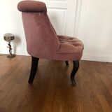 Armchair pink toad