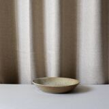 7 assiettes en grès moucheté