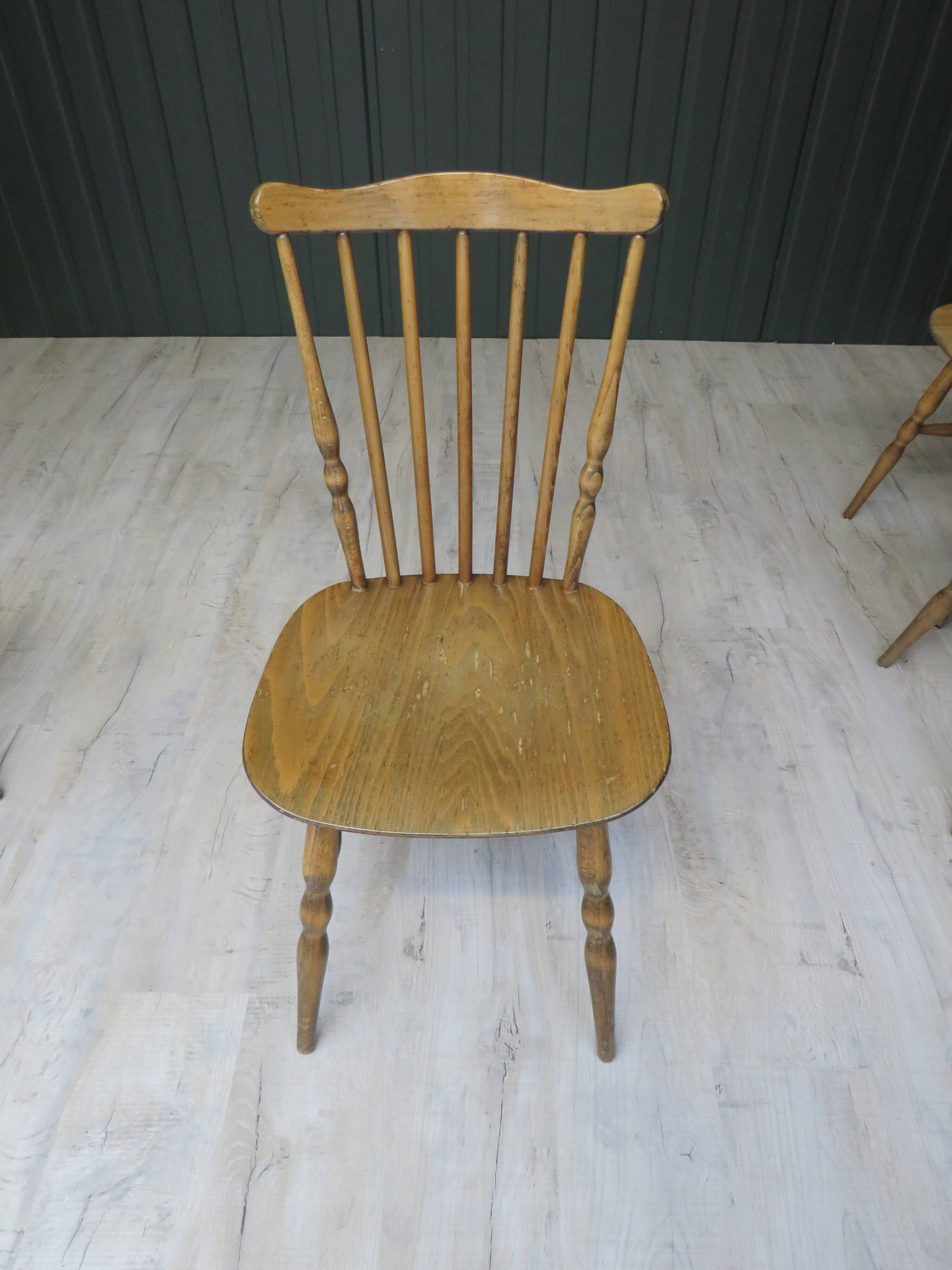 Suite of 8 chairs bistro model Tacoma Baumann