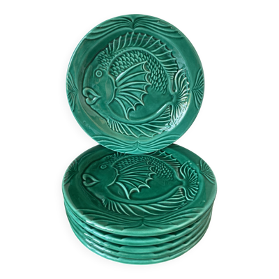 Vallauris - Suite de 6 assiettes poissons terre de faïence & couverte verte