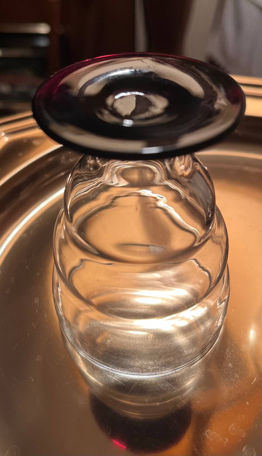 6 petits verres anciens
