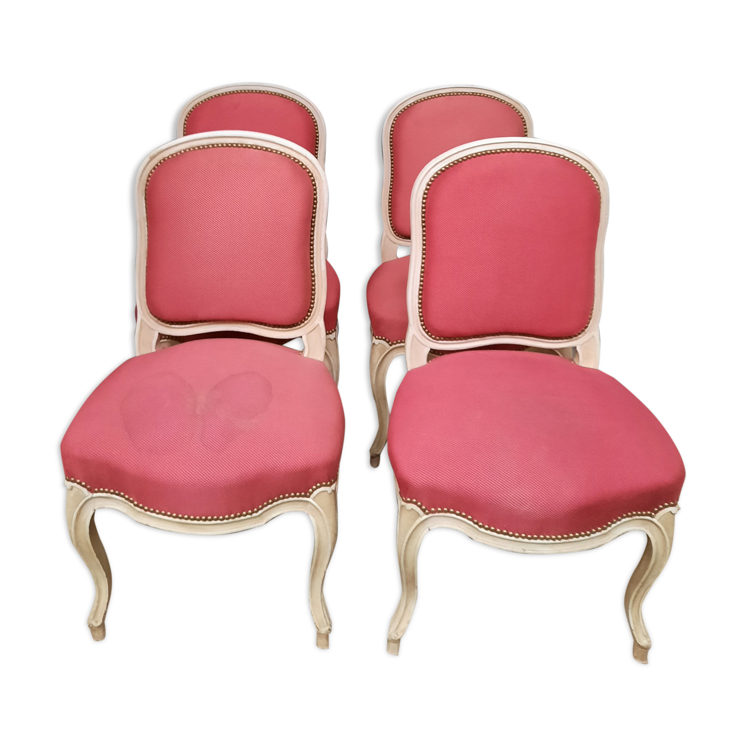 Suite de 4 chaises de style Louis XV