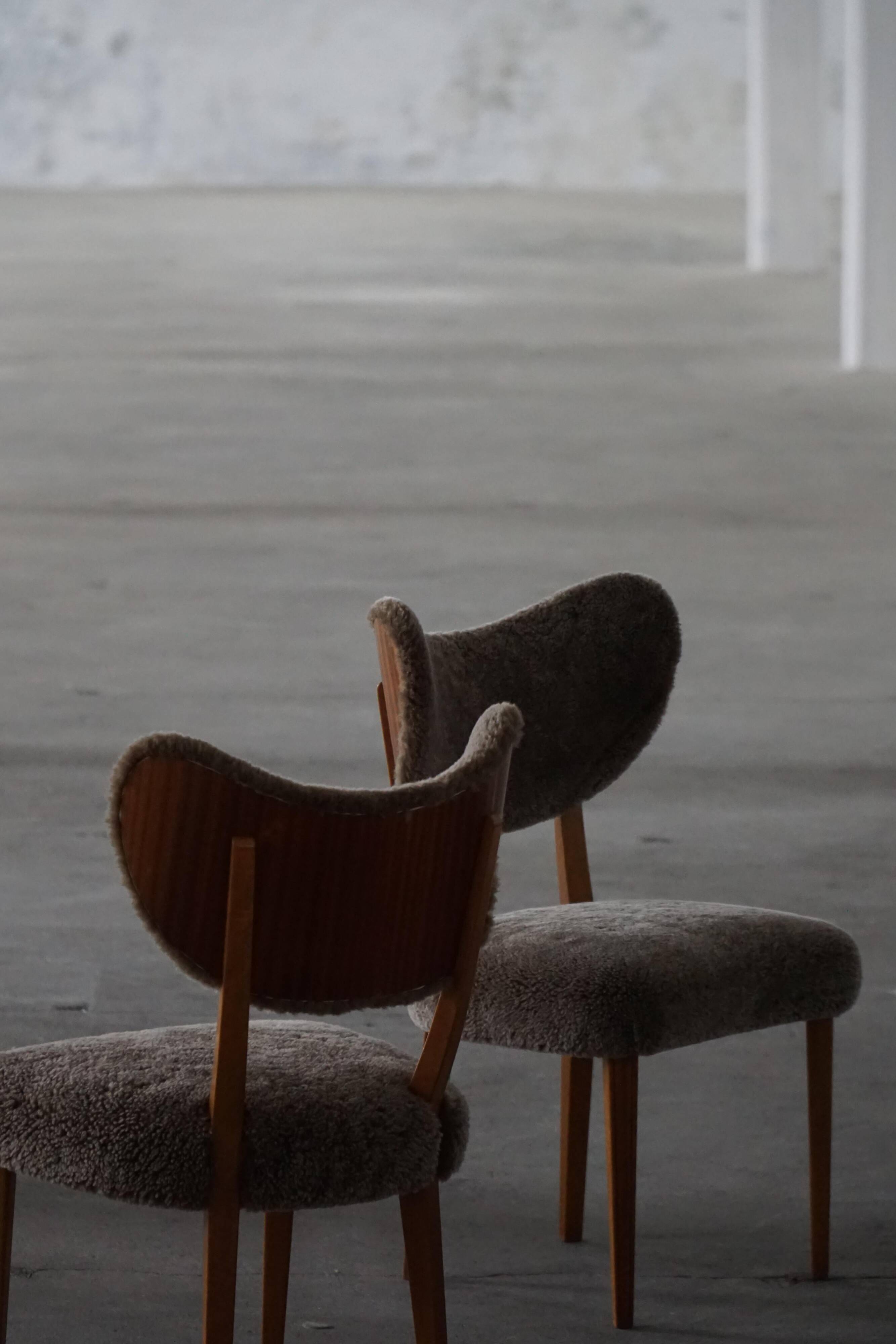 Danish chair from the mid-20th century, dining/office chair in lamb's wool, Eva Koppel, 1950s.