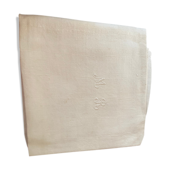 MR monogram towels