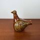 Bouteille en forme d'oiseau de poterie d'atelier danoise moderne du milieu du siècle, années 1960