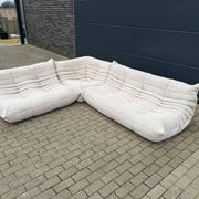 Ligne Roset Togo 3 places, 2 places et d'angle en velours côtelé beige
