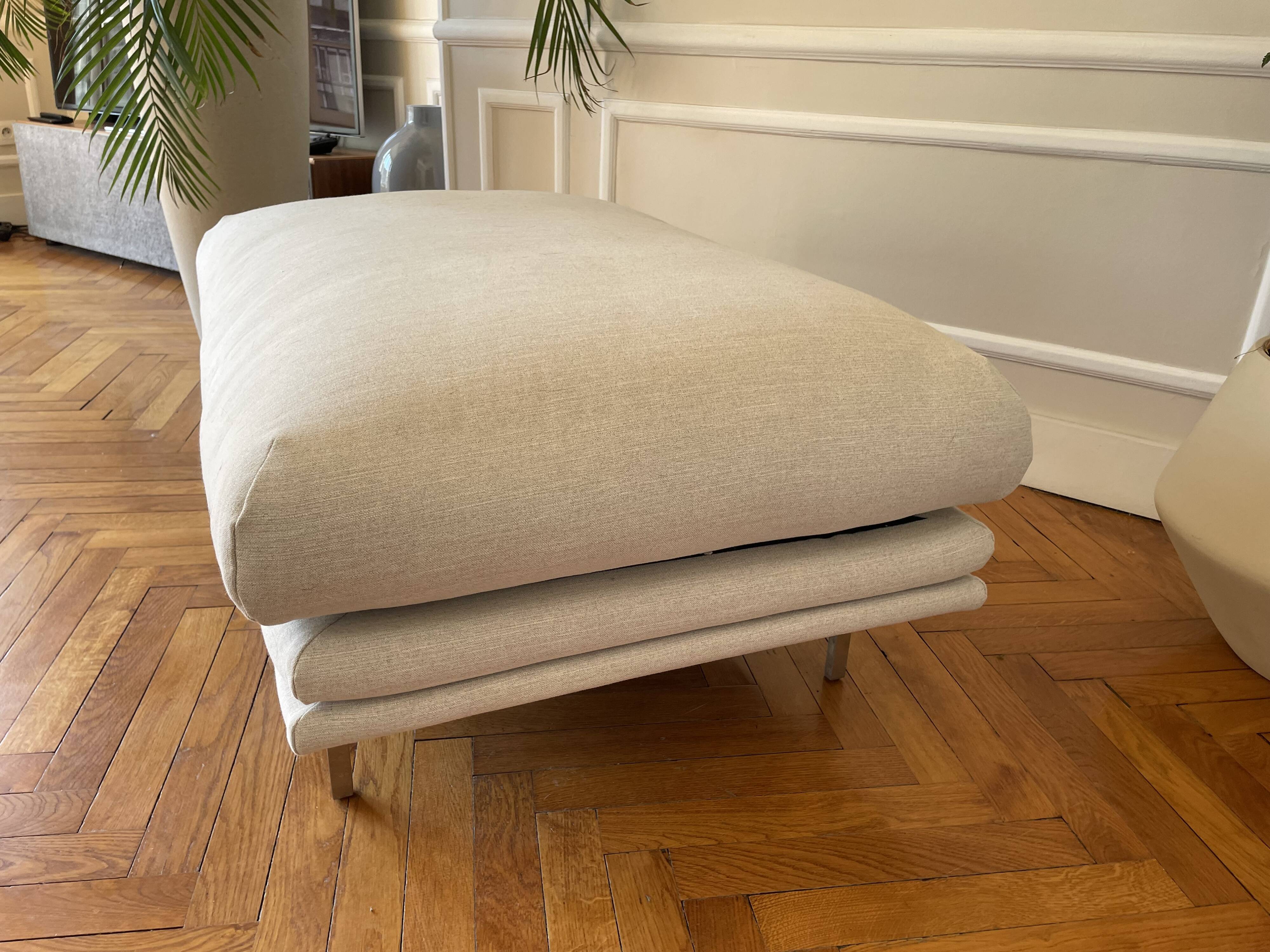 Pouf bolia lomi – light grey – design meike harde