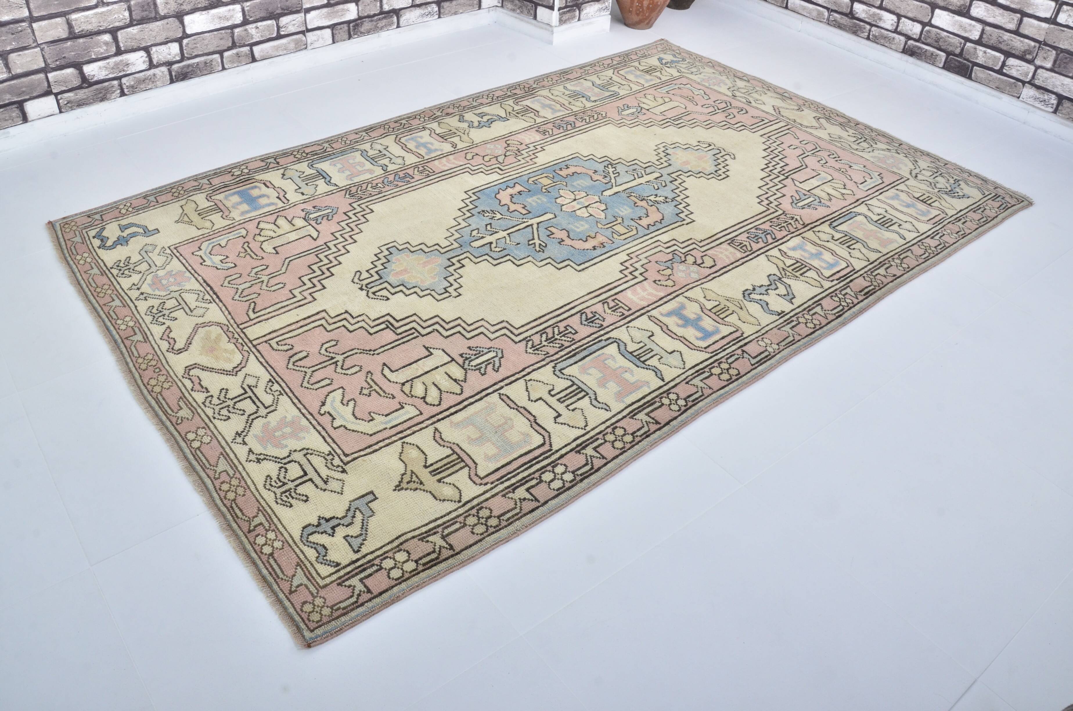 Handmade wool Oushak rug sku 3551