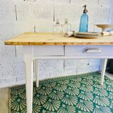 Farmhouse table