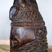 Hemba Helmet, Suku