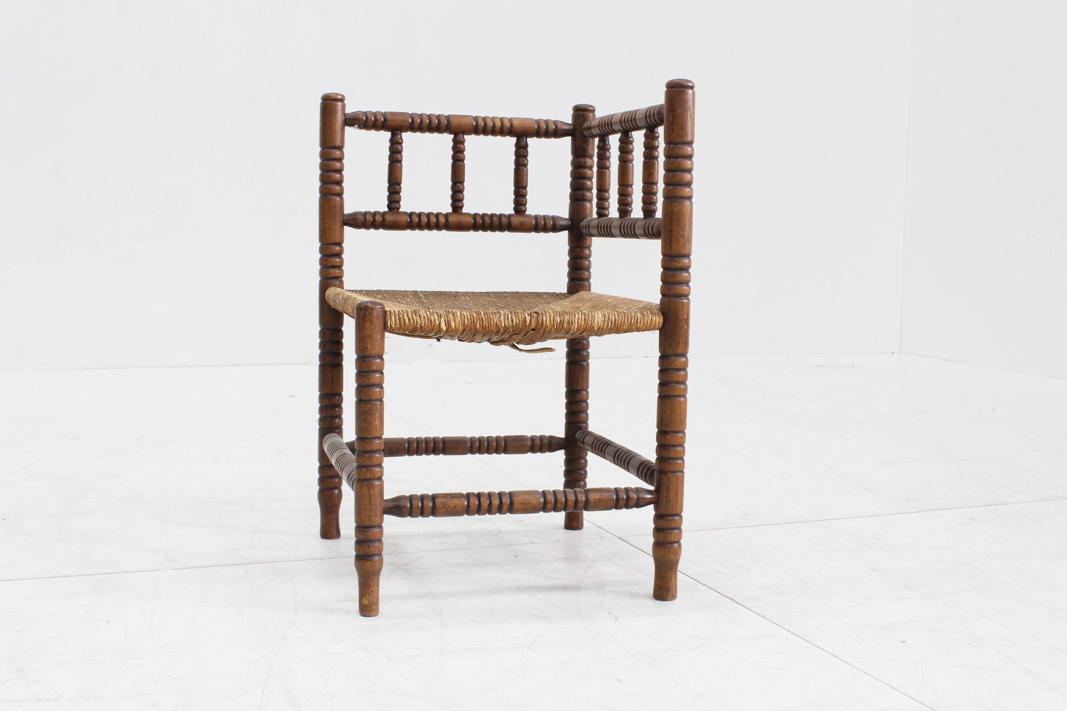 Vintage Bobbin bench with rush seat 1920s