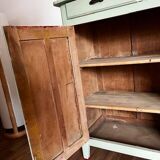 Green Parisian Buffet