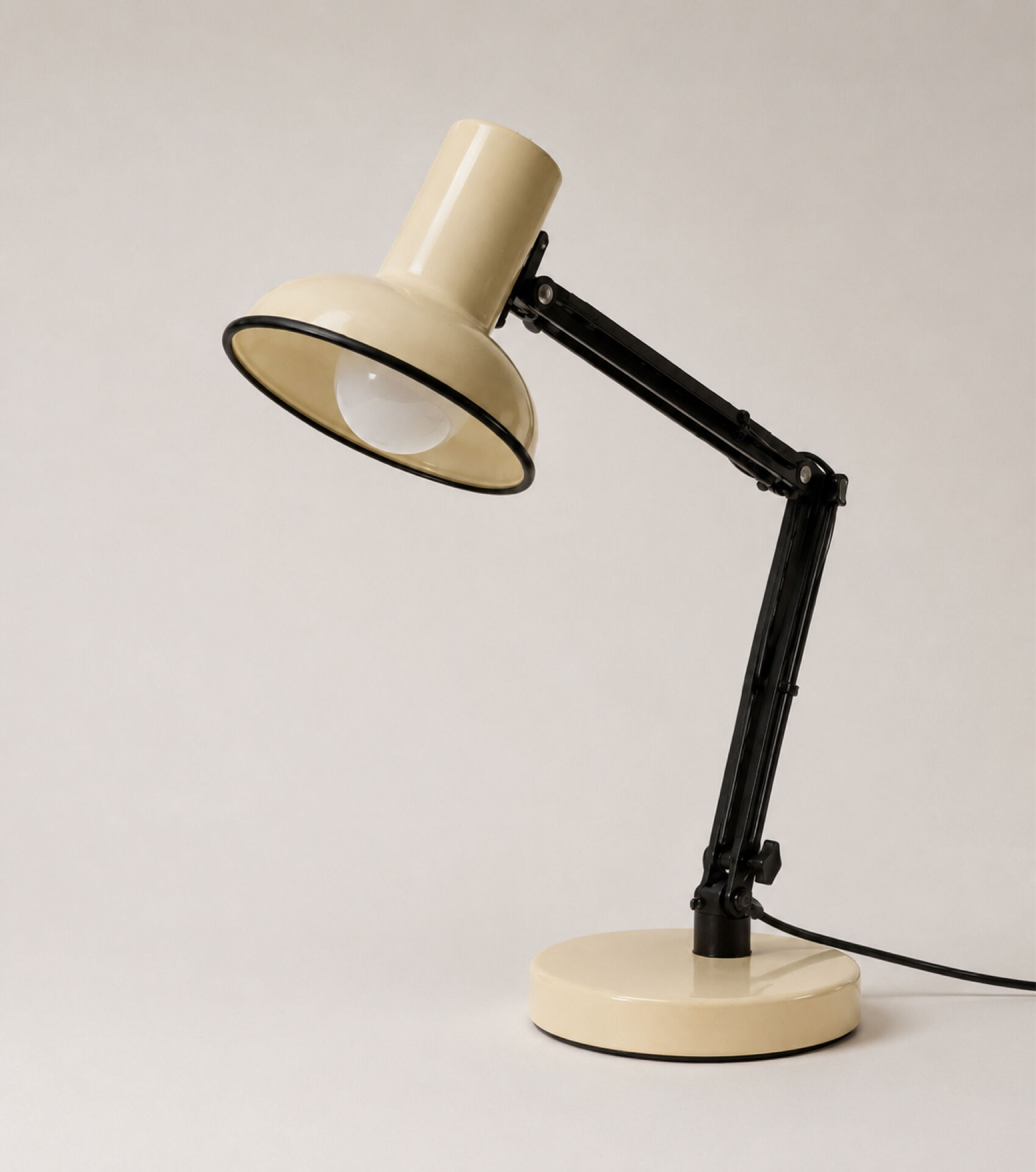 Hustadt Leuchten articulated desk lamp 1970