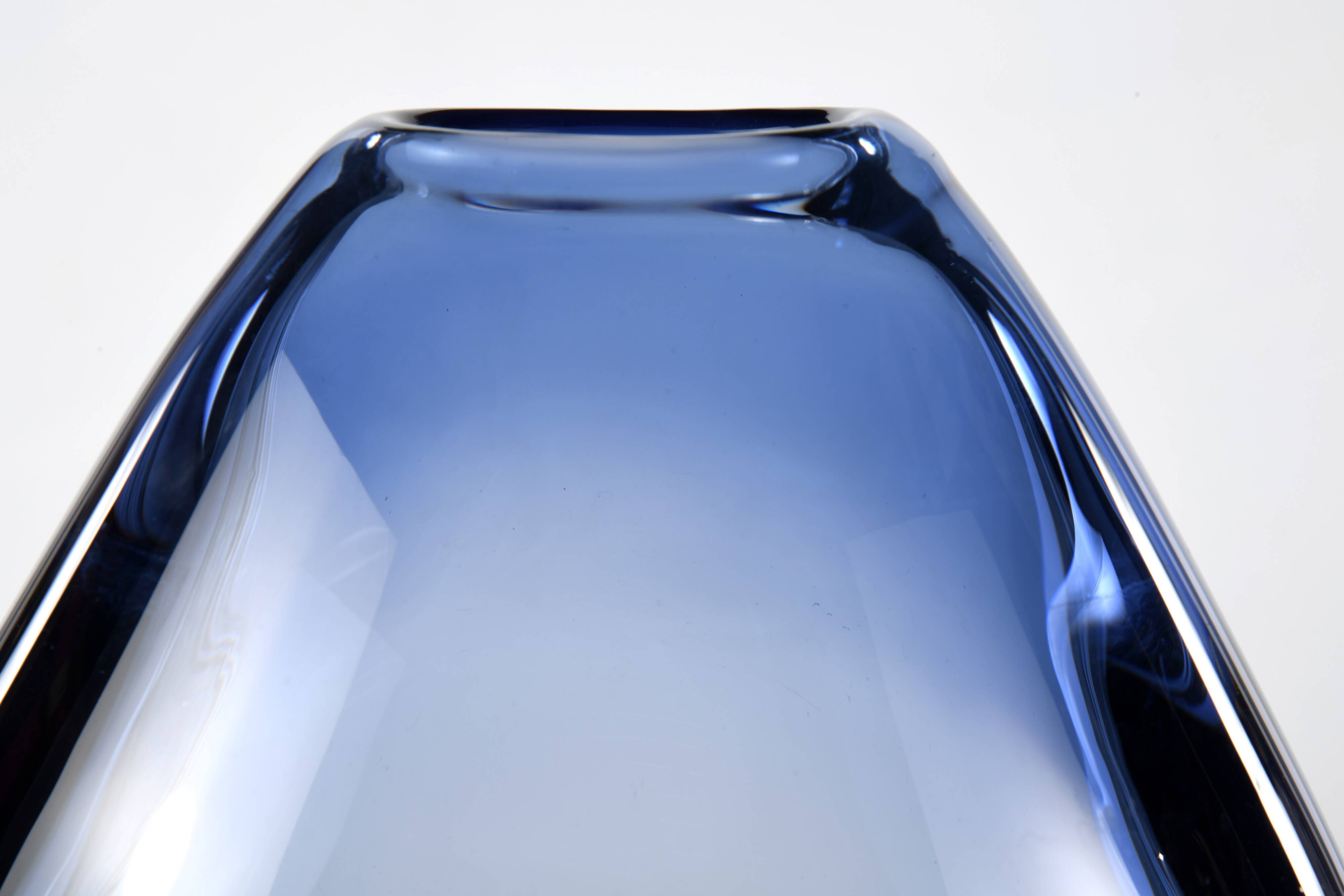 Glass vase by Per Lutken for Holmegaard