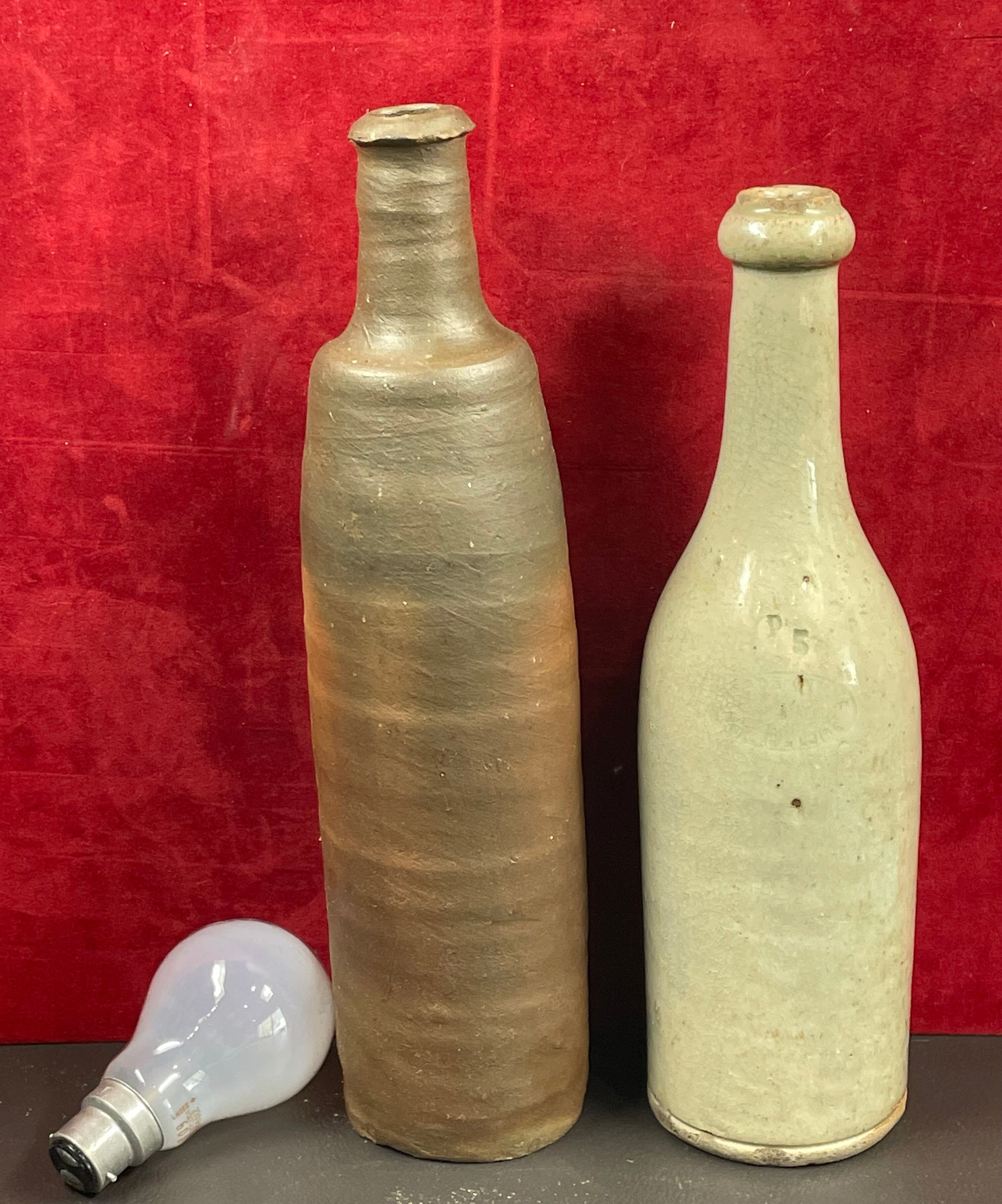 Set of 2 earthenware bottles