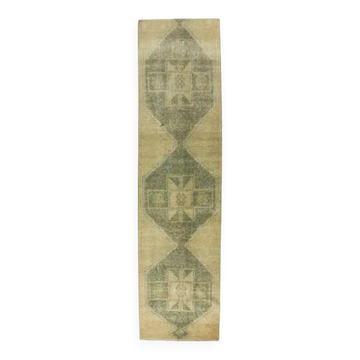 1970s Turkish hand-knotted runner rug 89x350